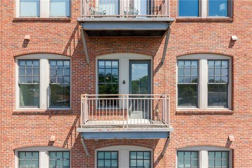 305-360 Chambers St, Woodstock, GA, 30188-5093 | Card Image