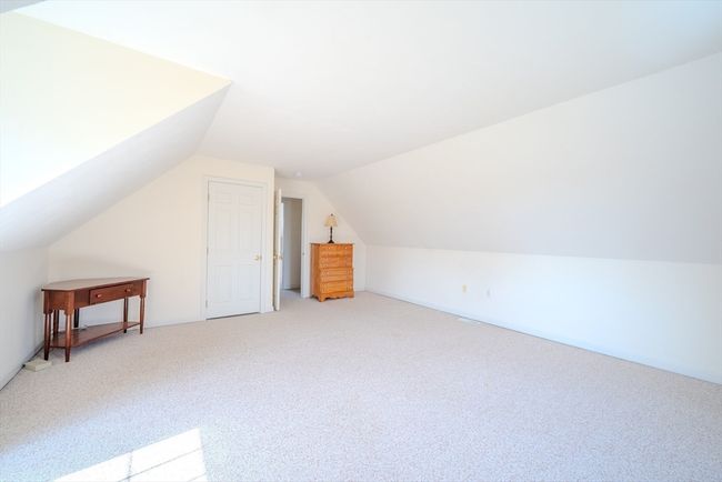 26 Russett Hill Rd, House other with 5 bedrooms, 3 bathrooms and 4 parking in Haverhill MA | Image 18