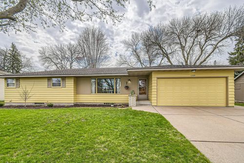 1109 Zweber Ln, Hastings, MN, 55033-3334 | Card Image