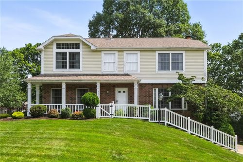 399 Limestone Dr, Bethel Park, PA, 15102-2251 | Card Image