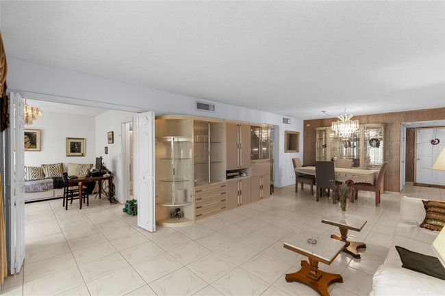 APT-103 - 3000 S Course Dr, Condo with 2 bedrooms, 2 bathrooms and null parking in Pompano Beach FL | Image 6