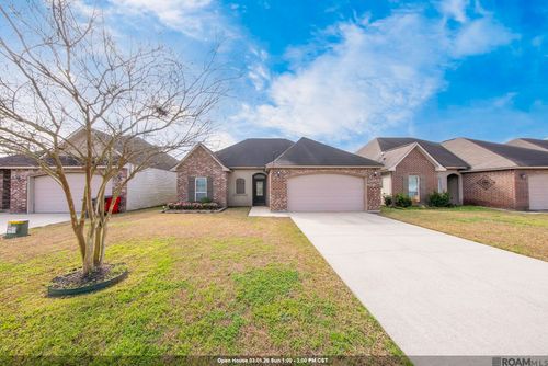14452 Tanya Dr, Gonzales, LA, 70737-7186 | Card Image