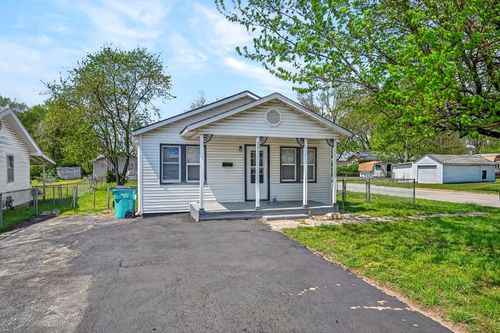 901 S West Ave, Springfield, MO, 65802-4949 | Card Image