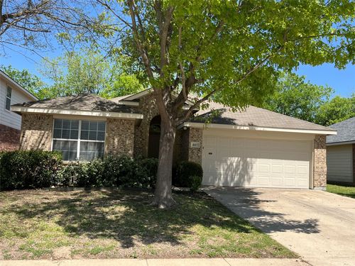 4413 Grassy Glen Dr, Fort Worth, TX, 76244-5800 | Card Image