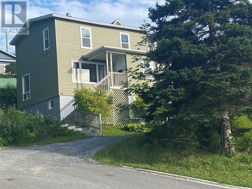 42 Old Humber Rd, Corner Brook, NL, A2H1J3 | Card Image