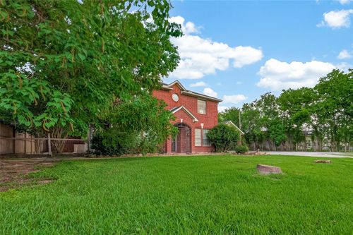 6131 E Houston Rd, Houston, TX, 77028-4801 | Card Image