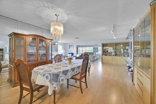 6127 Rainbow Cir, Greenacres, FL, 33463-3606 | Card Image