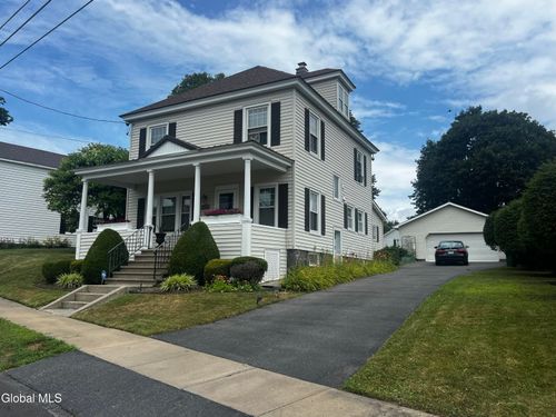 107 E Montgomery St, Johnstown, NY, 12095-2524 | Card Image