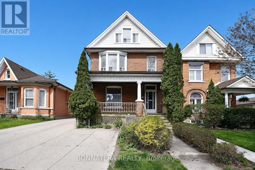 upper-47 Emerald St N, Hamilton, ON, L8L5K2 | Card Image