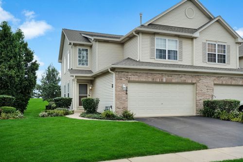 396 Littleton Trl, Elgin, IL, 60120-7004 | Card Image