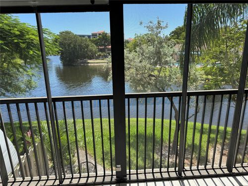 apt-208-2334 S Cypress Bend Dr, Pompano Beach, FL, 33069-4499 | Card Image