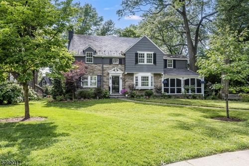 14 South Cres, Maplewood, NJ, 07040-2711 | Card Image