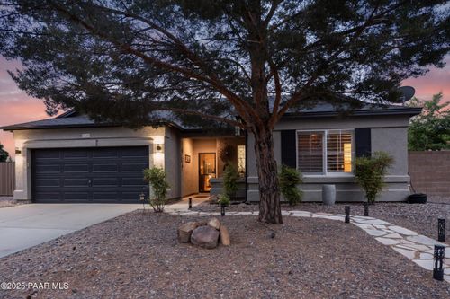 7637 E Nightingale Star Ln, Prescott Valley, AZ, 86315-3050 | Card Image