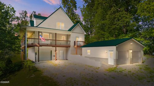 2268 Rex Way, Sevierville, TN, 37876-6159 | Card Image