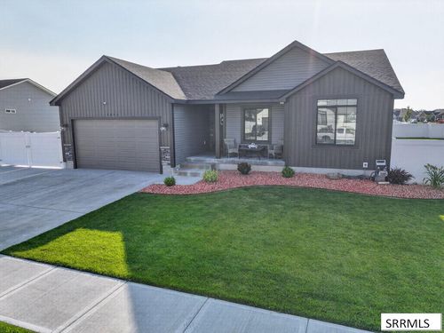 5876 S Cedarwood Ln, Ammon, ID, 83406-4303 | Card Image