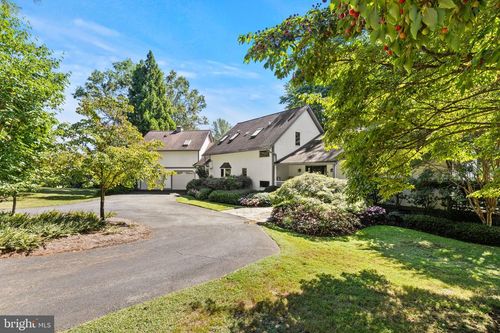 3924 Cobbler Mountain Rd, DELAPLANE, VA, 20144-2106 | Card Image