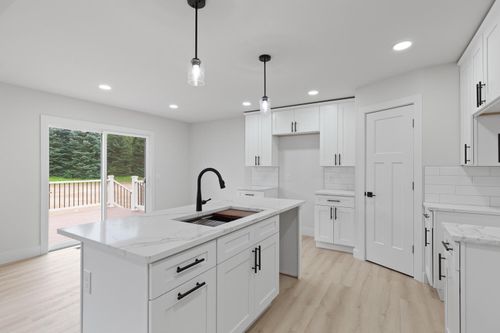 2016 Green Acres Rd, Adrian, MI, 49221-4185 | Card Image