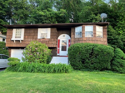 11 Harmony Lane, Glen Cove, NY, 11542 | Card Image