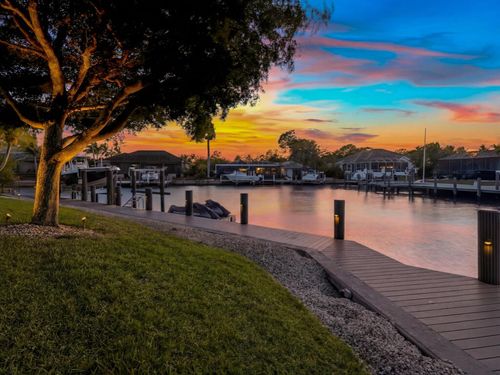 366 Grapewood Ct, MARCO ISLAND, FL, 34145-3862 | Card Image