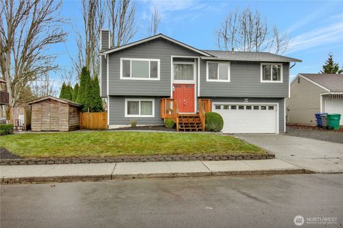 6932 88th Pl Ne, Marysville, WA, 98270-7806 | Card Image