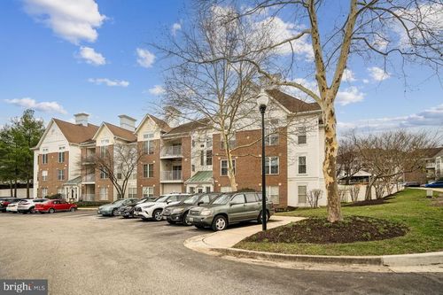 apt-f101-3557 Floating Leaf Ln, LAUREL, MD, 20724-4927 | Card Image