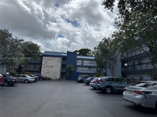 apt-206-3090 Holiday Springs Blvd, Margate, FL, 33063-5420 | Card Image