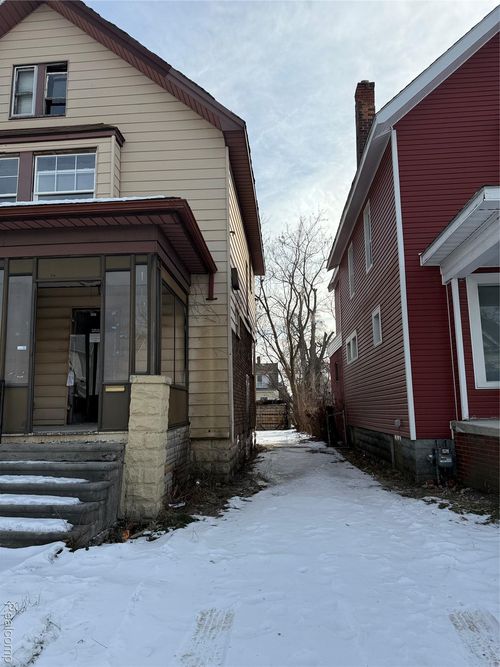 3011 Virginia Park St, Detroit, MI, 48206-3715 | Card Image