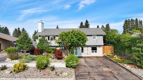 5323 53 St, Rocky Mountain House, AB, T4T1G9 | Card Image