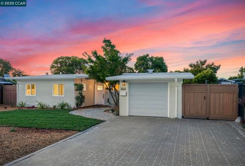 803 Hacienda Way, San Rafael, CA, 94903-2911 | Card Image