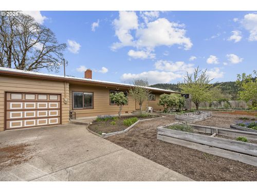 8775 Fort Hill Rd, Willamina, OR, 97396-9710 | Card Image