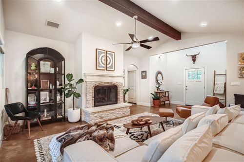 21825 Briarcliff Dr, Spicewood, TX, 78669-2017 | Card Image