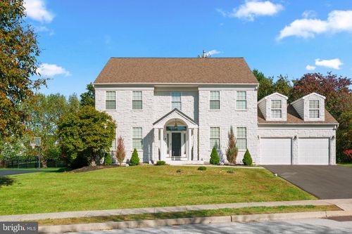 1038 Cottonwood Dr, COLLEGEVILLE, PA, 19426-2880 | Card Image