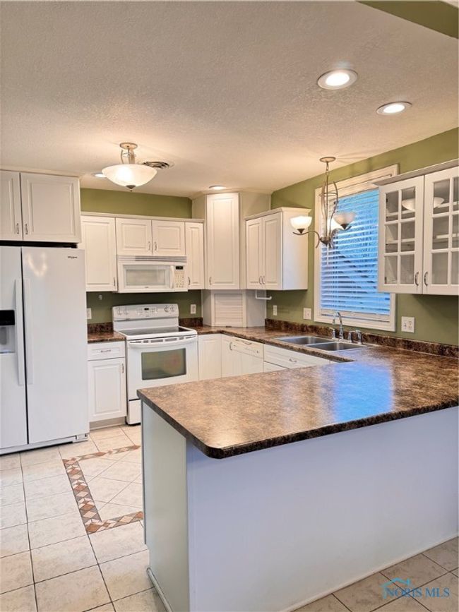 1226 Bellaire Ave, House other with 3 bedrooms, 2 bathrooms and 2 parking in Bryan OH | Image 8