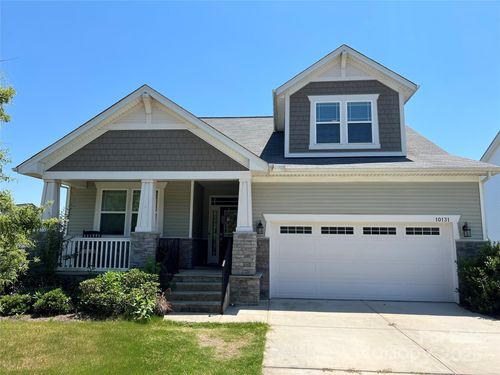 10131 Castlebrooke Dr, Concord, NC, 28027-0083 | Card Image