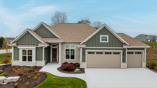 2085633 Turnberry Ln, Menomonee Falls, WI, 53051-1746 | Card Image