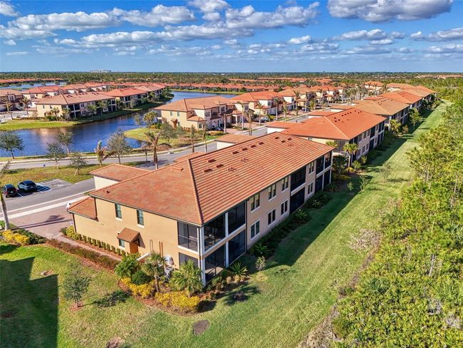 UNIT-203 - 10039 Crooked Creek Dr, Condo with 2 bedrooms, 2 bathrooms and null parking in VENICE FL | Image 45