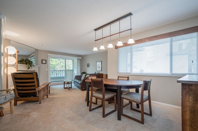 150 - 13888 70 Avenue, Townhouse with 2 bedrooms, 2 bathrooms and 4 parking in Surrey BC | Image 2