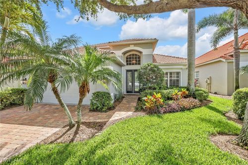 8924 Ventura Way, NAPLES, FL, 34109-4371 | Card Image
