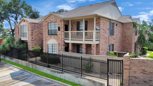 apt-102-2255 Braeswood Park Dr, Houston, TX, 77030-4437 | Card Image