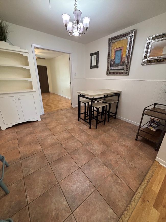 3205 Whites Dr, House other with 4 bedrooms, 2 bathrooms and 4 parking in Austin TX | Image 6