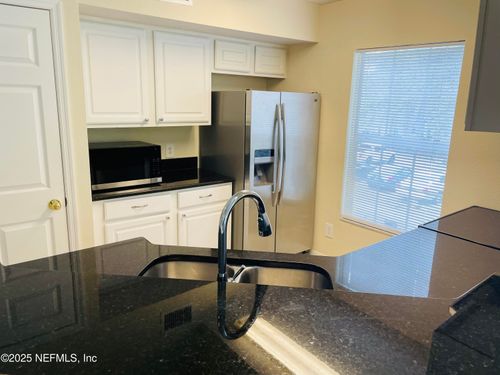 2705-13703 Richmond Park Dr N, Jacksonville, FL, 32224-4286 | Card Image