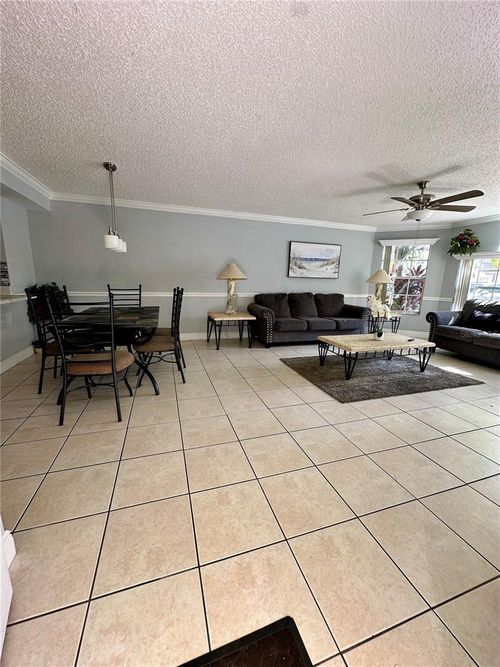 apt-73-5012 Laguna Bay Cir, KISSIMMEE, FL, 34746-5436 | Card Image