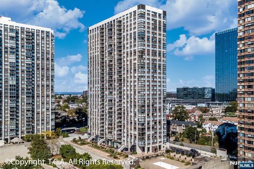 200 Old Palisade Rd, Fort Lee, NJ, 07024-7056 | Card Image