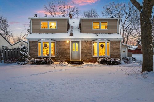 828 N Webster Avenue, DE PERE, WI, 54115 | Card Image