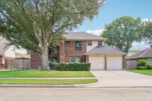 2201 Dublin Dr, League City, TX, 77573-4955 | Card Image
