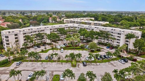 4100-2070 Homewood Blvd, Delray Beach, FL, 33445-8212 | Card Image
