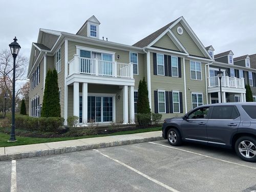 153-107 Corning Fairbanks Way, Westborough, MA, 01581-1872 | Card Image