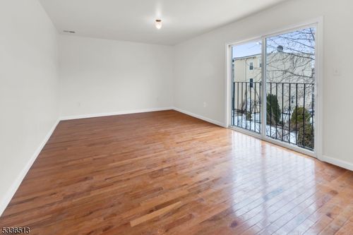 apt-3-58 1st St, Newark, NJ, 07107-4410 | Card Image