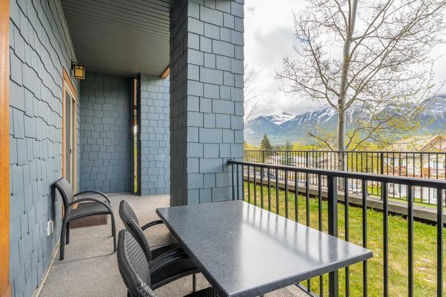 107 - 1818 Mountain Ave, Condo with 2 bedrooms, 2 bathrooms and 1 parking in Canmore AB | Image 24