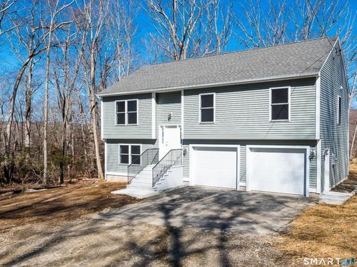 16 South St, Brooklyn, CT, 06234-3418 | Card Image